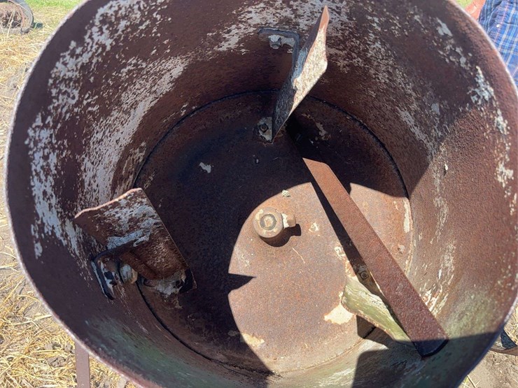 belt-powered-cement-mixer-image-16