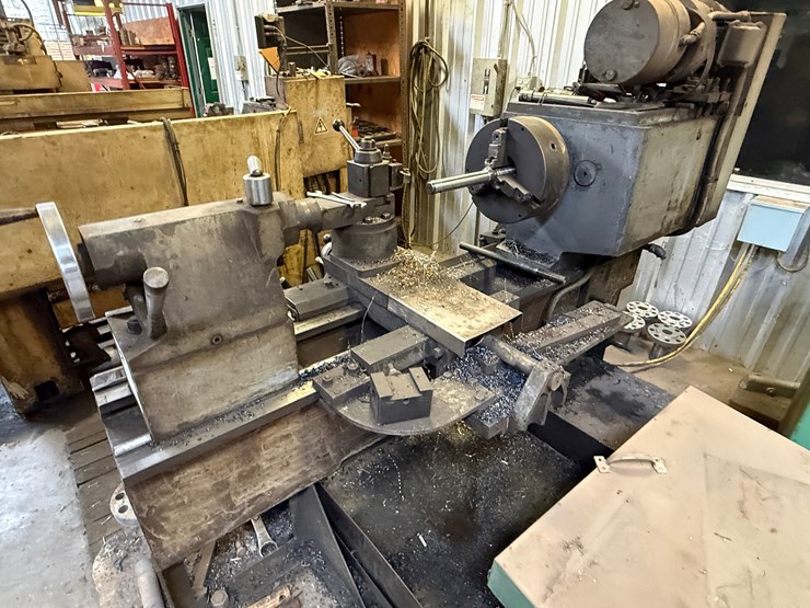 standard-modern-tool-co.-model-41570-26”x30”-bench-lathe-image-7