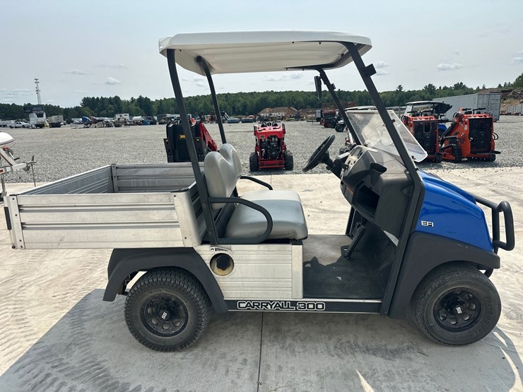 club-car-carryall-300-image-6