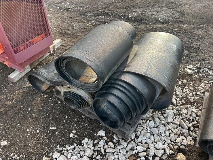#2739-•-(3)-rolls-of-rubber-belting-image-4