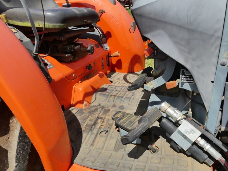 kubota-l3240-image-15