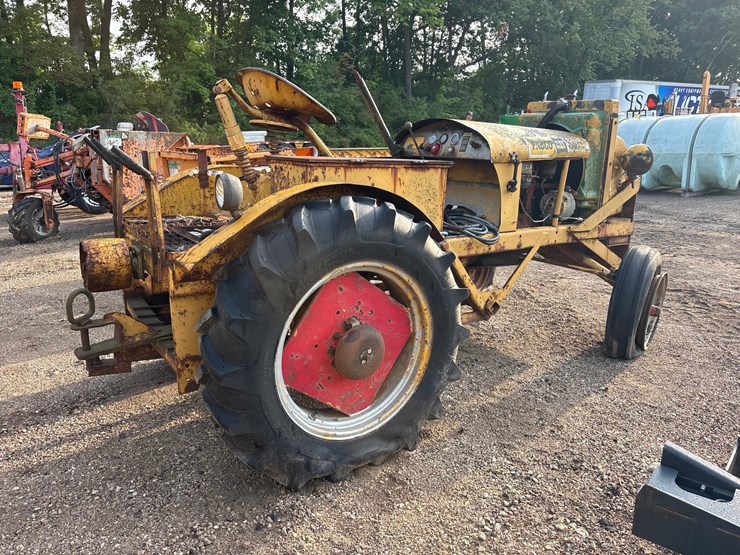 #2720-•-empire-88-90-tractor-image-3