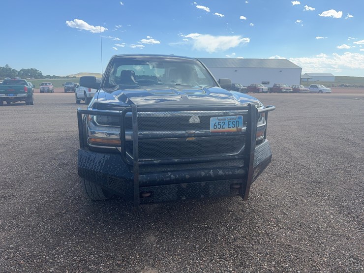 2019-chevrolet-1500-image-6