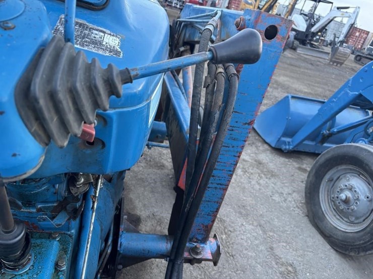 ford-tractor-image-24