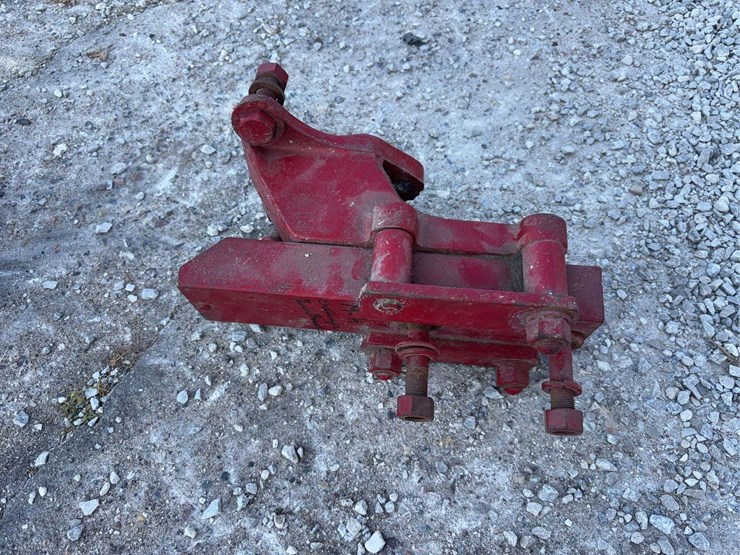 massey-harris-challenger-image-4