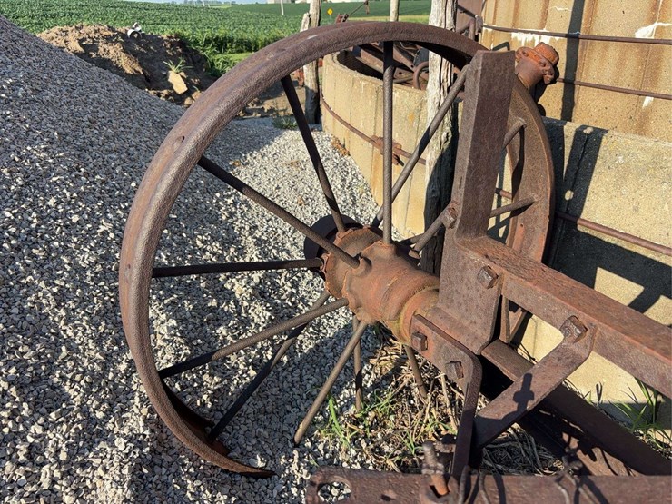 john-deere-running-gear-image-6