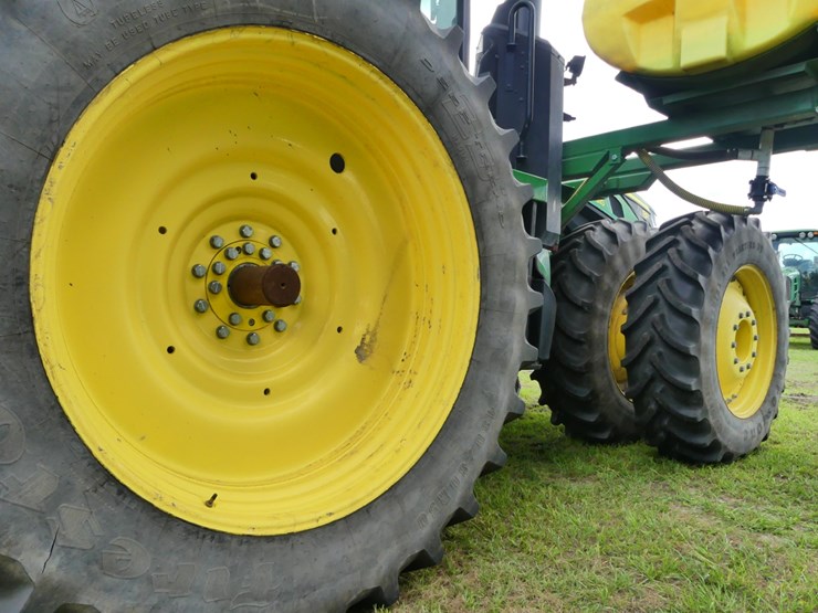 john-deere-310-image-9