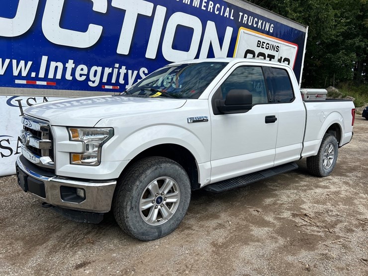 2015-ford-f150-xlt-image-1