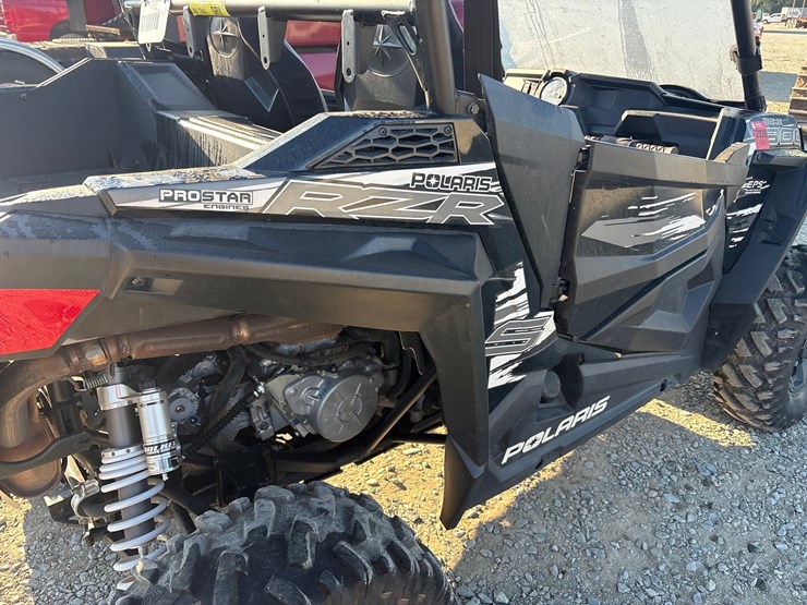 2018-polaris-rzr-900-image-13