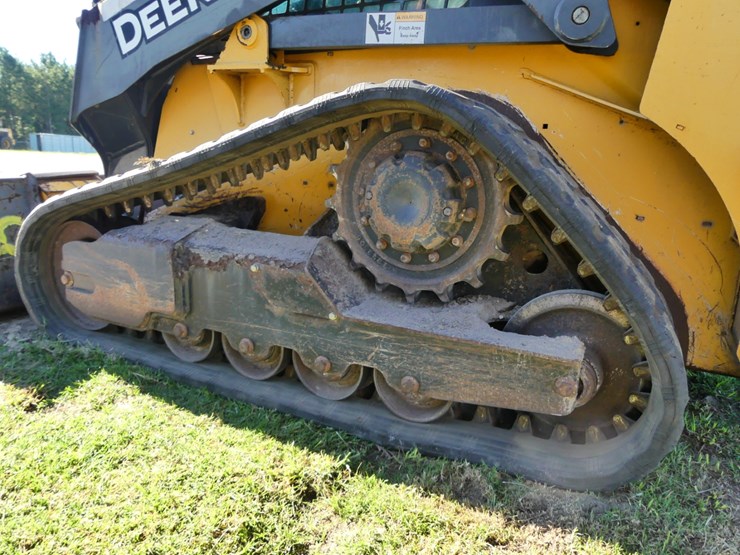 2016-deere-317g-image-6
