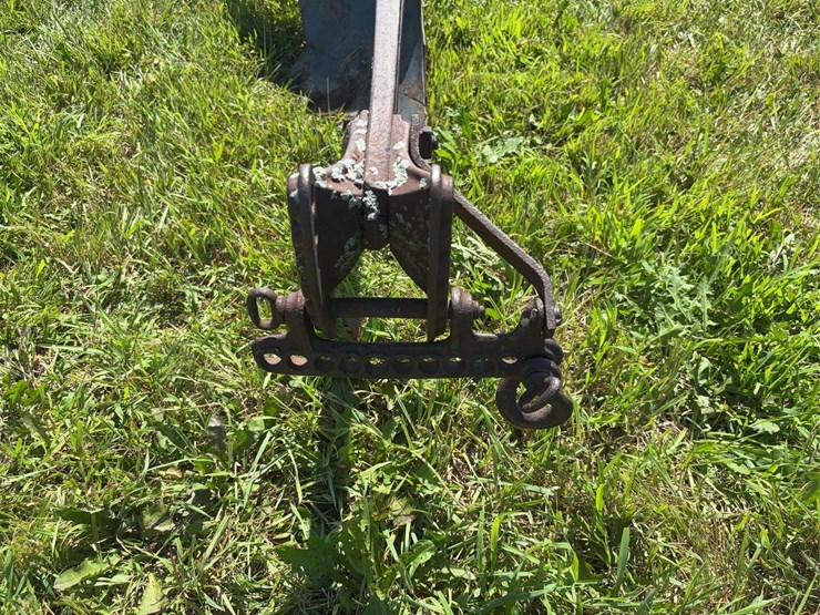 14”-walking-plow-image-9