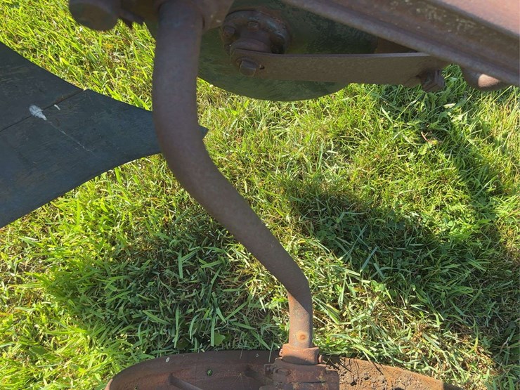 john-deere-14-image-13