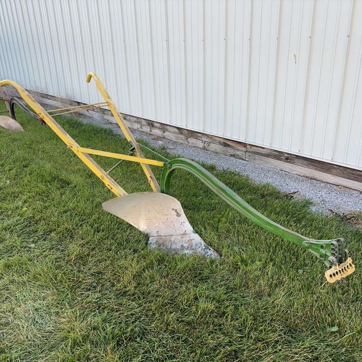 JOHN DEERE 12