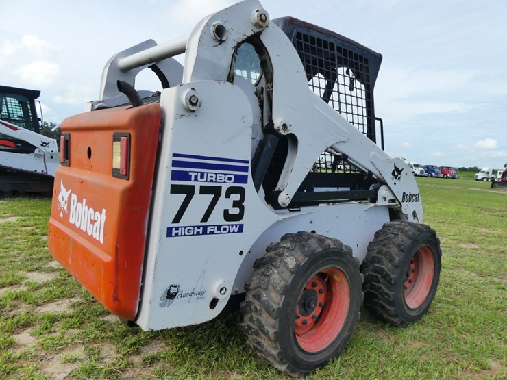 2000-bobcat-773-image-3