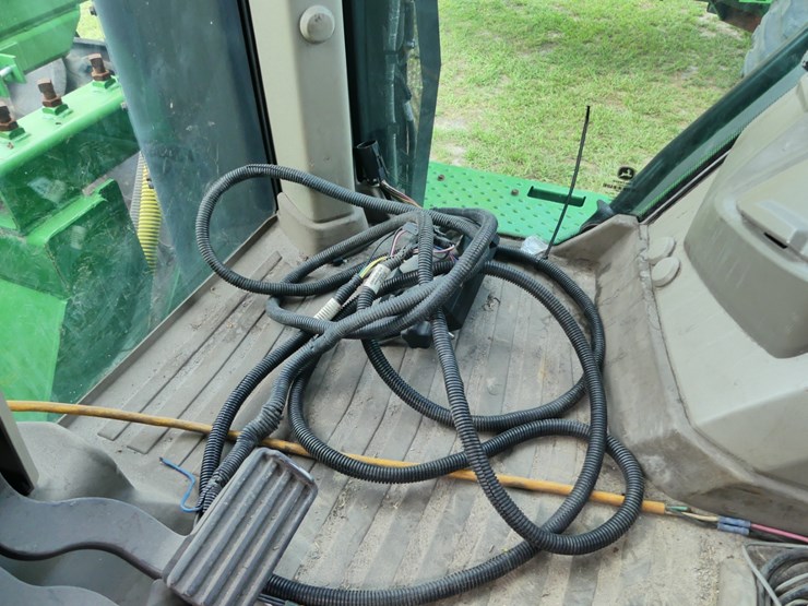 john-deere-310-image-18