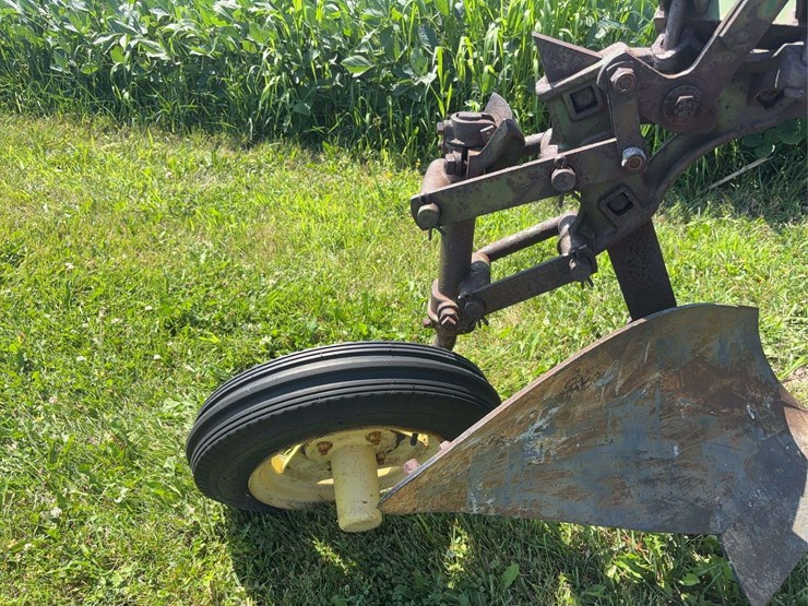 john-deere-14-image-34