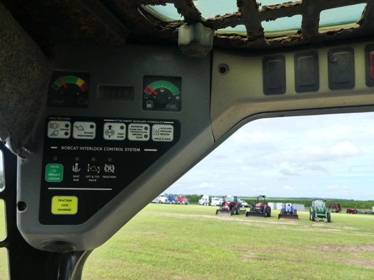 2000-bobcat-773-image-17