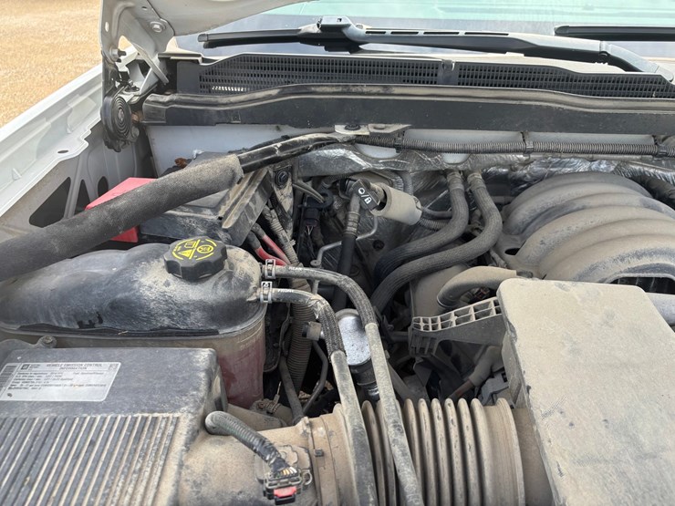 2014-chevrolet-1500-image-37