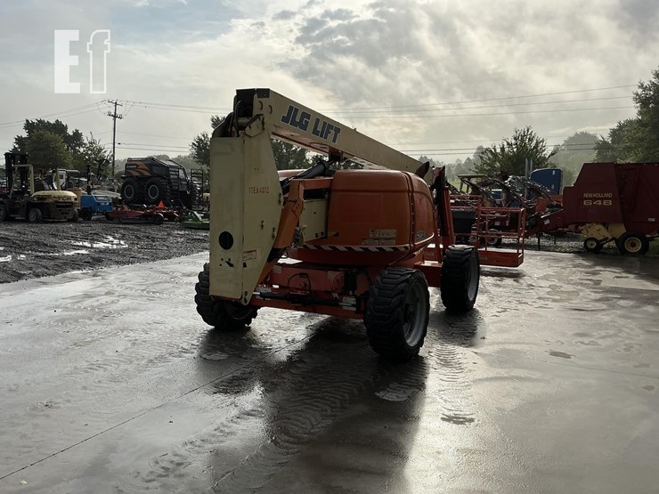 2020-jlg-600aj-image-4