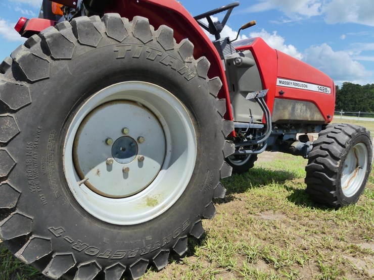 massey-ferguson-1428v-image-7