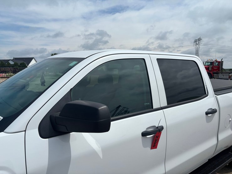 2014-chevrolet-1500-image-9