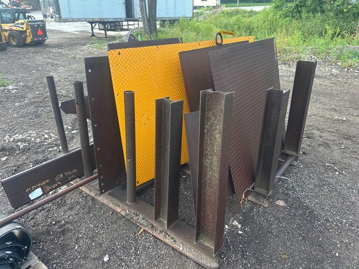 #2736-•-steel-rack-w/-misc.-steel-plates-image-1
