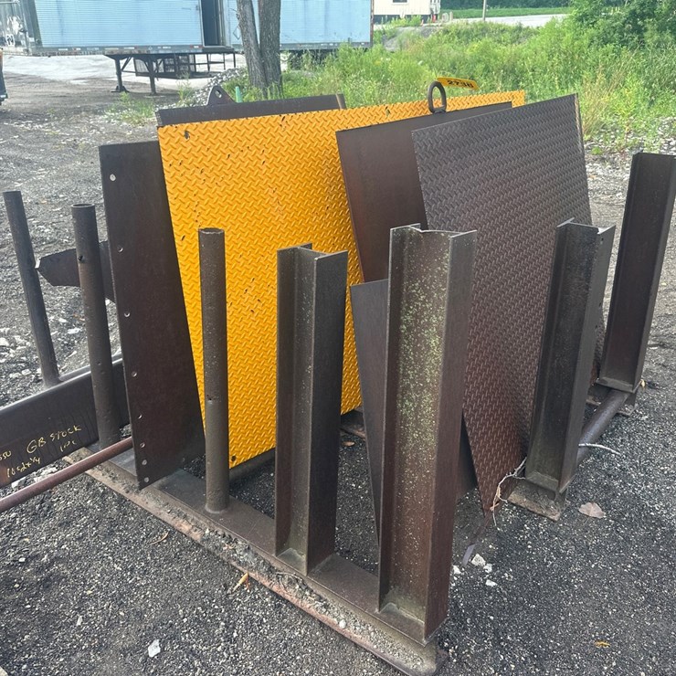 #2736 • Steel Rack W/ Misc. Steel Plates