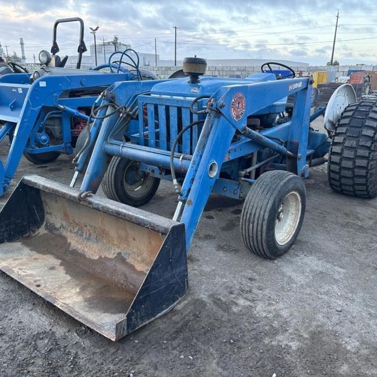FORD TRACTOR
