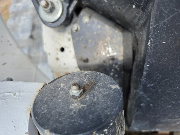 #26217-•-2022-bob-cat-t66-skid-steer-image-59