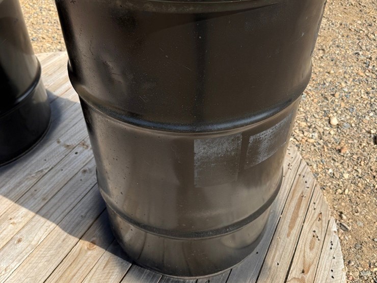 (3)-55-gallon-drums-of-triangular-ceramic-abrasive-polishing-tumbling-media.-approximately-700-lbs.-in-each-drum.-image-7
