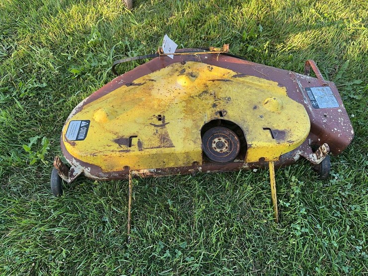 john-deere-mower-deck-image-1