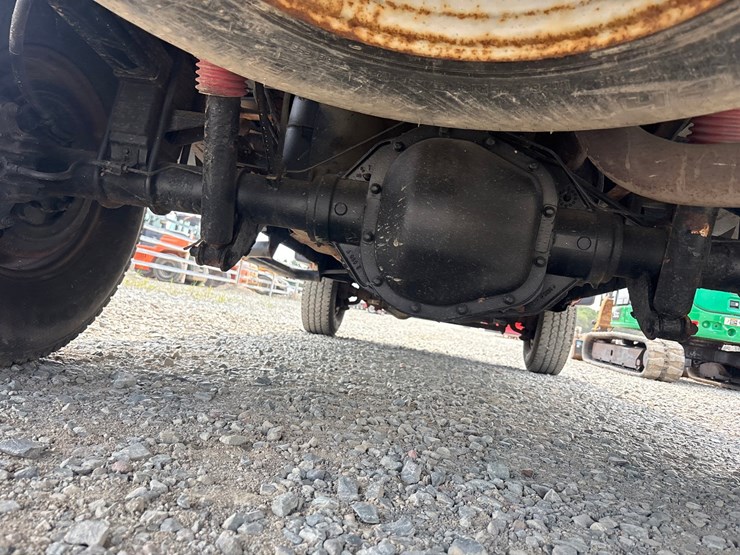 2004-ford-f350-image-51