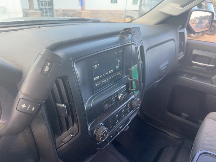 2019-chevrolet-1500-image-9
