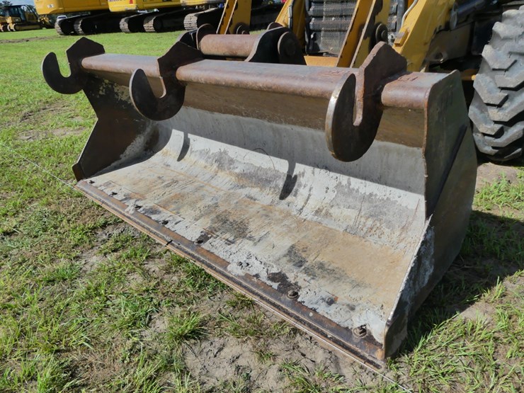 caterpillar-420f2-it-image-14