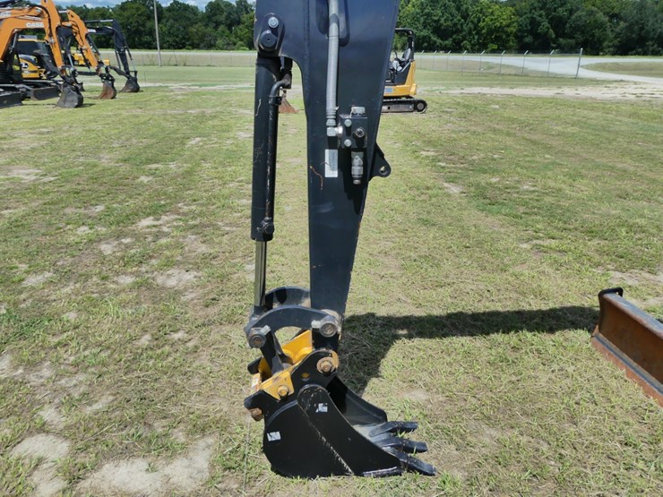 2023-deere-35p-image-8