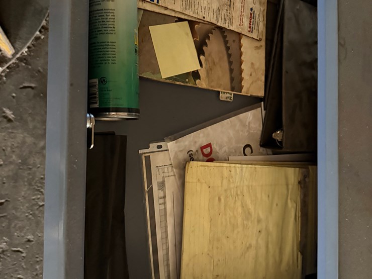 30”x35”x53”-stand-up-metal-desk-image-3