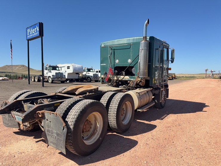 1990-kenworth-k100e-image-4
