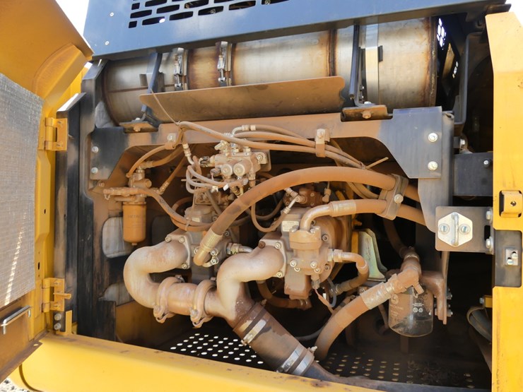 2023-deere-350p-image-13