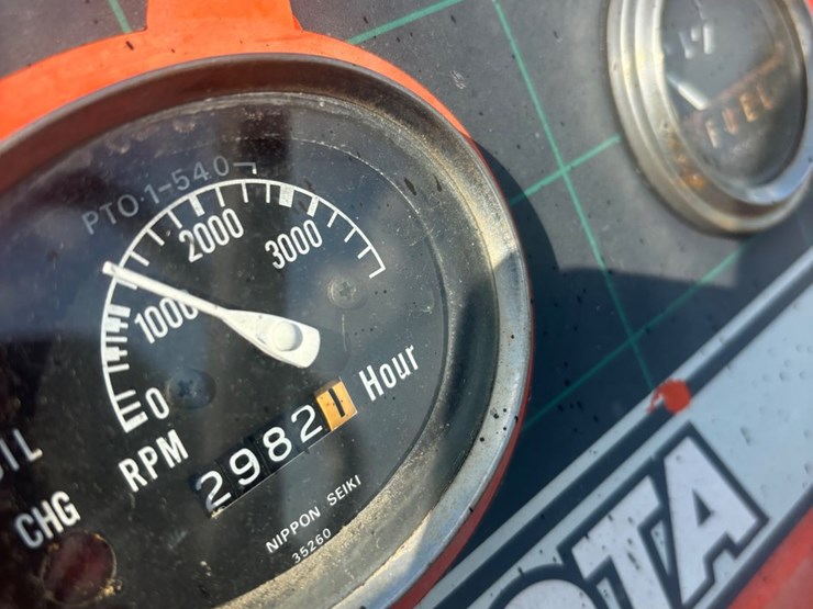 kubota-l2850-image-5