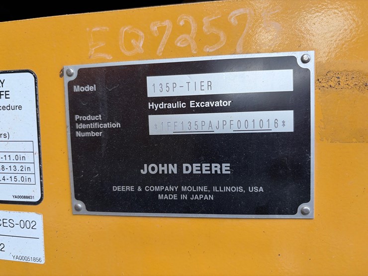 deere-135-p-tier-image-26