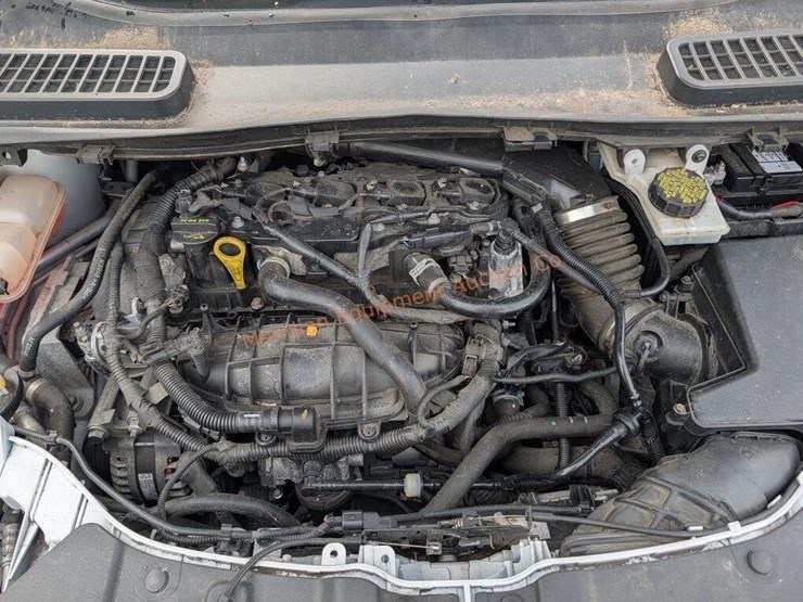 2015-ford-escape-se-image-33