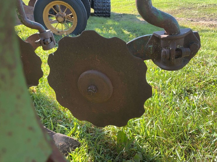 john-deere-f680-image-24