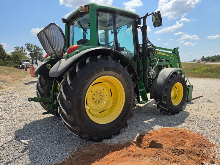 john-deere-6430-image-11