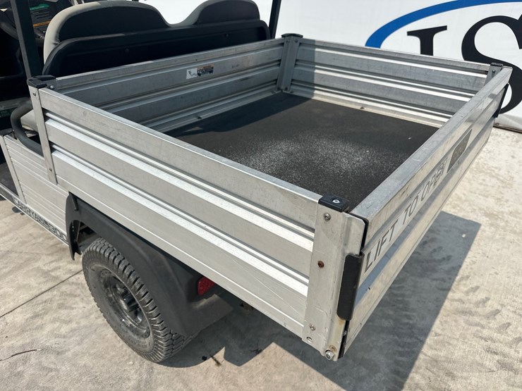 club-car-carryall-300-image-18