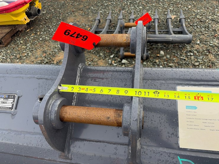 caterpillar-307-image-6