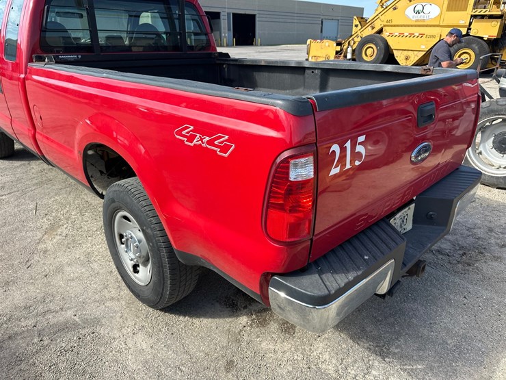 2009-ford-f250-image-13