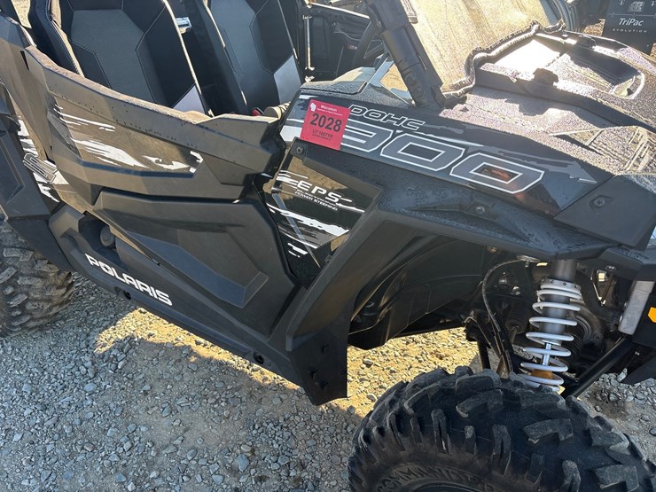 2018-polaris-rzr-900-image-14