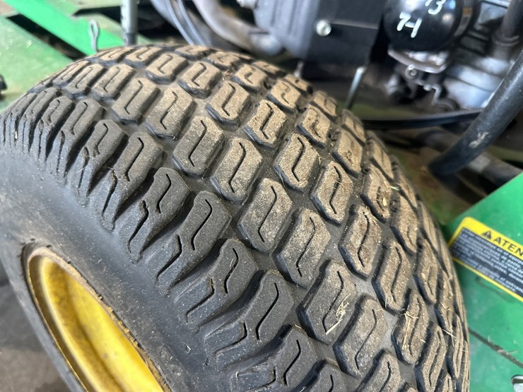 2020-john-deere-w48m-image-24