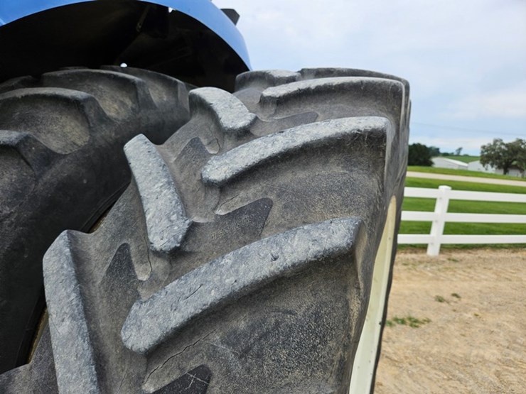 new-holland-tg285-image-55