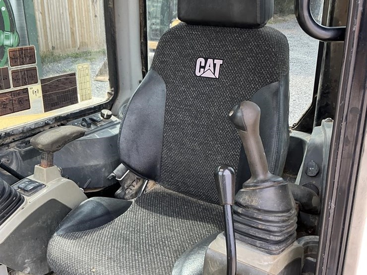 2016-caterpillar-304e2-cr-image-15